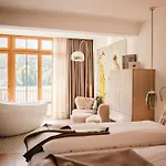 Hotel Tauroa Seehotel 4*