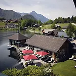 Tauroa Seehotel Hotel 4*