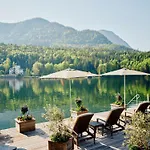 Hotel Tauroa Seehotel Grundlsee