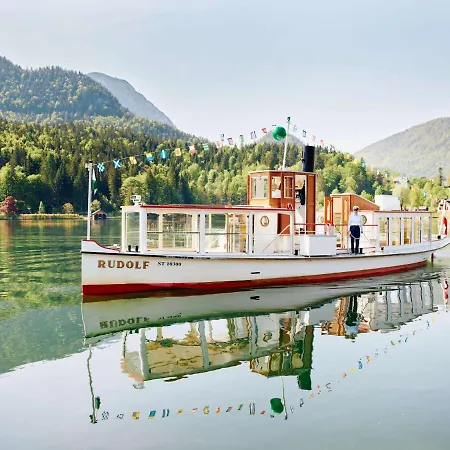 Hotel Tauroa Seehotel Grundlsee