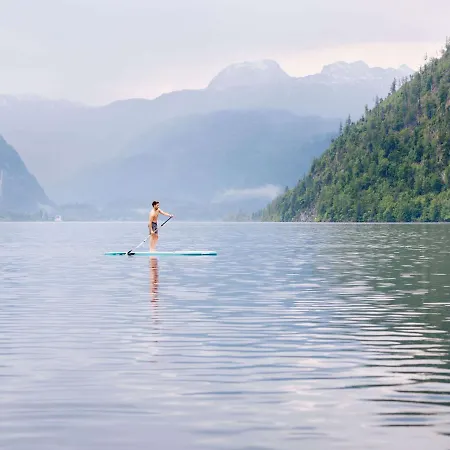 Tauroa Seehotel 4* Grundlsee