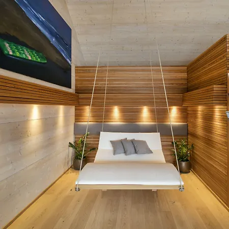 Tauroa Seehotel מלון 4*