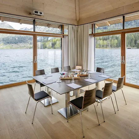 Hotel Tauroa Seehotel Grundlsee