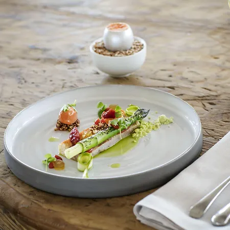 فندق Tauroa Seehotel غروندلسي