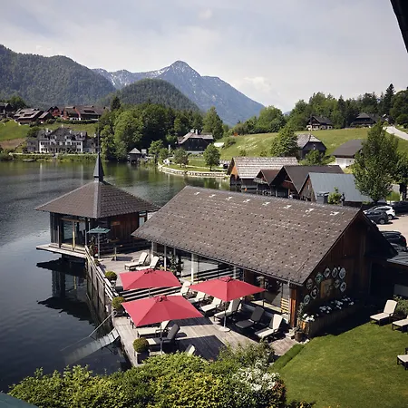 Tauroa Seehotel فندق 4*