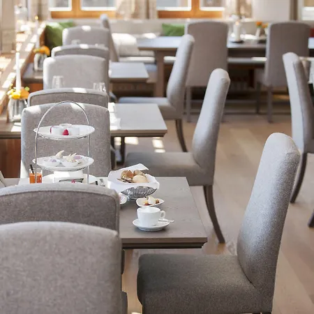 Tauroa Seehotel מלון 4*