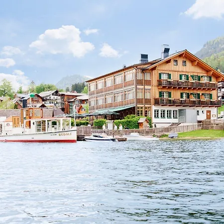 Tauroa Seehotel Hotel Grundlsee