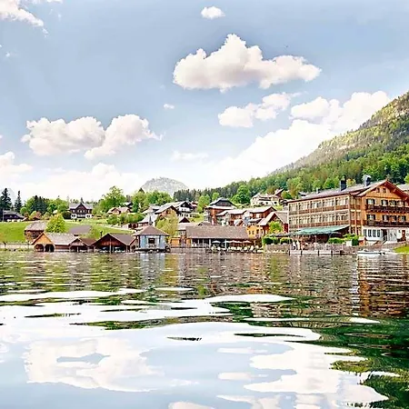 Tauroa Seehotel 4* Grundlsee