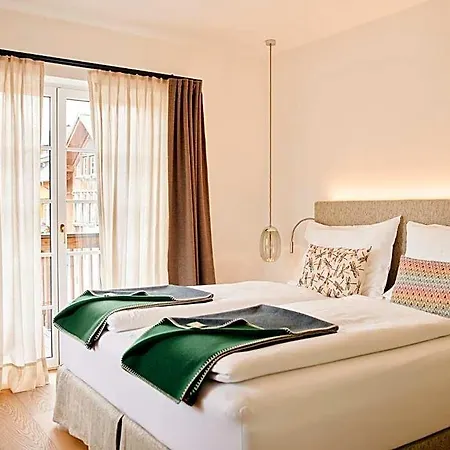 Tauroa Seehotel غروندلسي