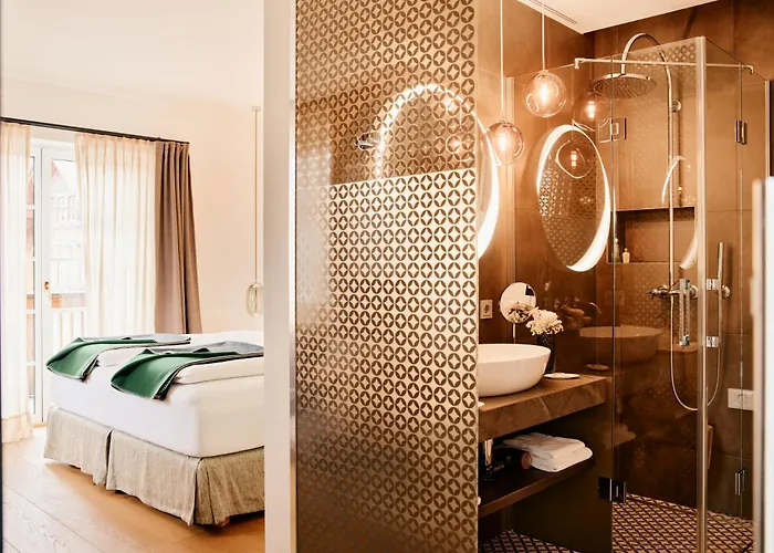 Tauroa Seehotel Grundlsee