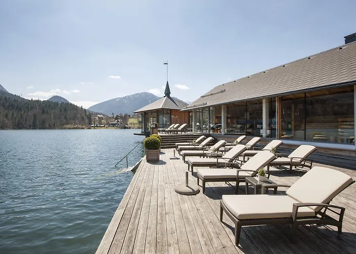 Tauroa Seehotel Grundlsee