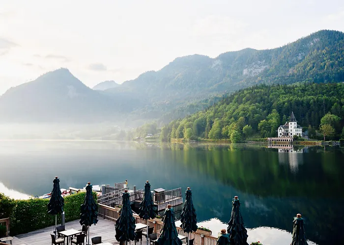 Tauroa Seehotel Hotel Grundlsee